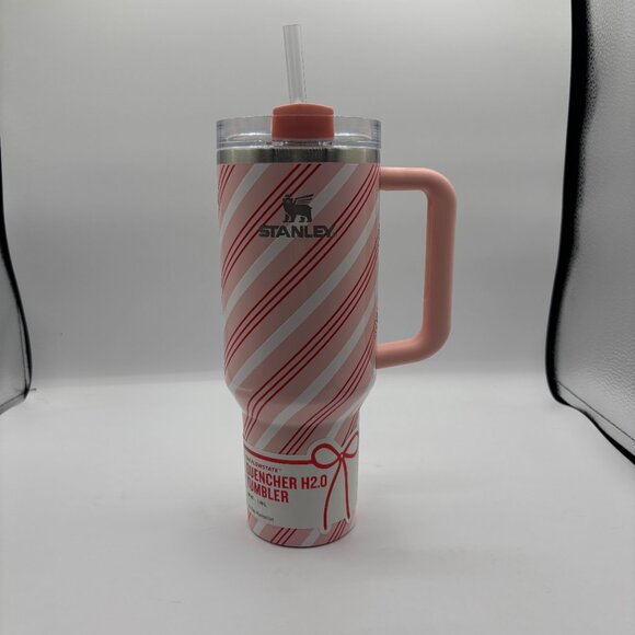 Stanley 40 oz Stainless Steel H2.0 FlowState Quencher Tumbler Strawberry Twist - Picture 1 of 2